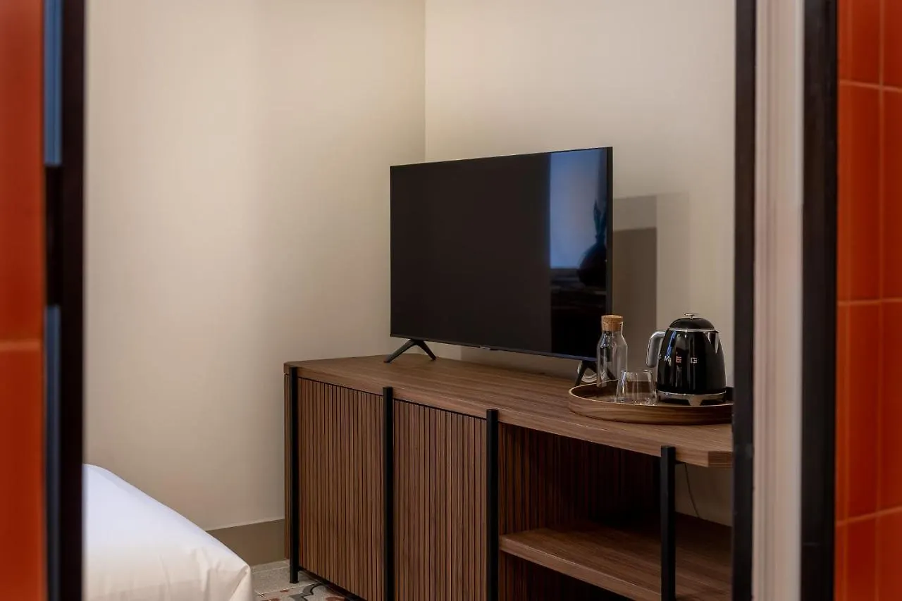 Ca Bela - Pergolesi Hotel Milan Italy